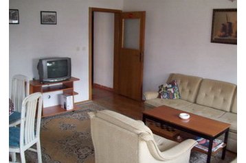 Macedonia Byt Ohrid, Exterior