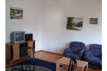 Macedónia Byt Ohrid, Exteriőr