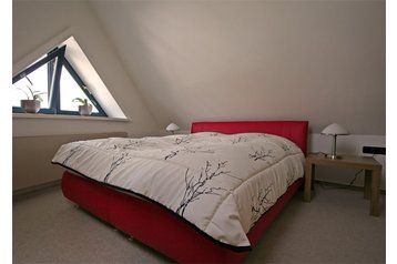 Nemecko Privát Erfurt, Exteriér