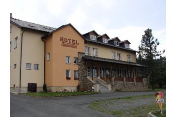 Чехія Hotel Díly, Екстер'єр