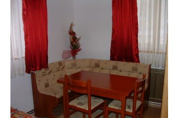 Chorvatsko Byt Poljanak, Exteriér