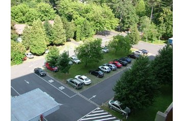 Ungari Byt Balatonföldvár, Eksterjöör