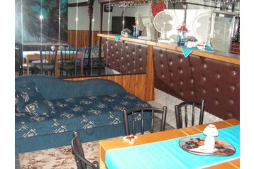 Словакия Chata Omšenie, Экстерьер