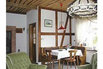 Nemačka Chata Wiefelstede, Eksterijer