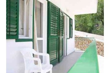 Croatia Chata Živogošće, Exterior