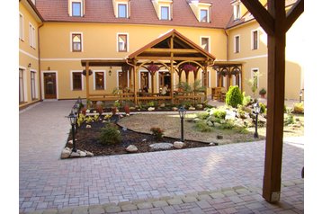 Tšehhi Vabariik Hotel Skalná, Eksterjöör