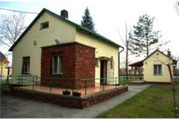 Hungary Chata Balatonboglár, Exterior