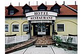 Отель Töltéstava Венгрия