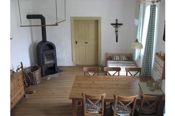 Czechy Chata Dešná, Zewnątrz