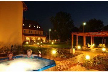 Vengrija Hotel Egerszalók, Eksterjeras