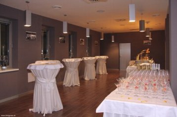 Словаччина Hotel Prievidza, Екстер'єр