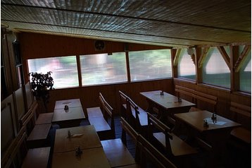 Словакия Chata Modra, Екстериор