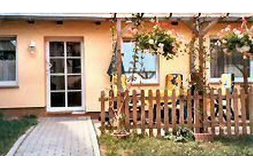 Germany Chata Dankerode, Exterior