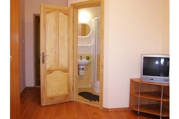 Ukraina Hotel Mukačevo, Eksteriør