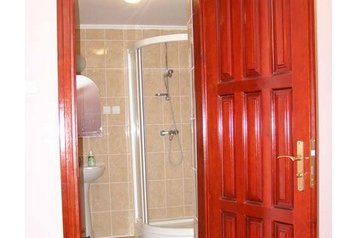 Ukraina Hotel Mukačevo, Eksteriør