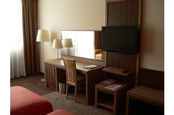 Sloveenija Hotel Postojna, Eksterjöör