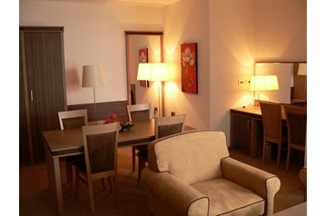 Sloveenija Hotel Postojna, Eksterjöör