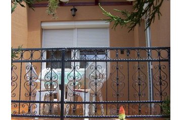 Ungari Privát Bük, Eksterjöör