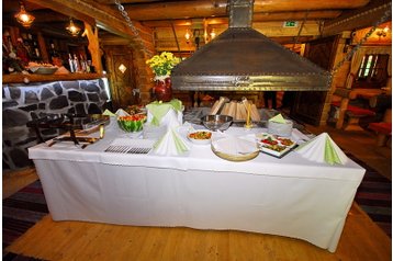 Словакия Penzión Ružomberok, Екстериор