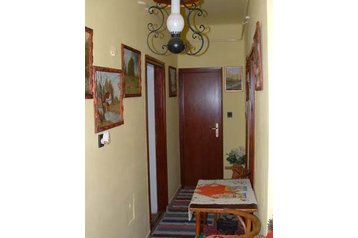 Ungarn Chata Abádszalók, Eksteriør