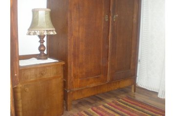 Kroatia Byt Pula, Eksteriør