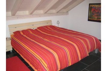 Elveţia Chata Luzein, Interiorul
