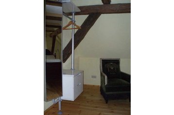 Allemagne Chata Uebigau-Wahrenbrück, Extérieur