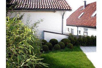 Germany Chata Hamburg, Exterior