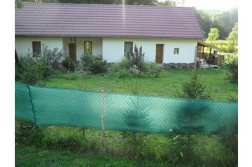 Slovacia Chata Červeňany, Exteriorul