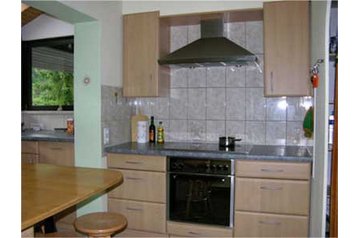 Duitsland Byt Steinen, Exterieur