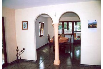 Duitsland Byt Steinen, Exterieur