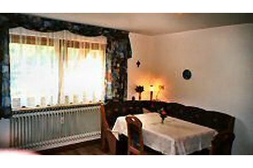 Germania Byt Wieden, Exteriorul