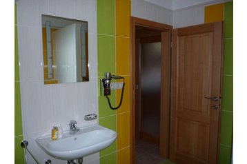 Tsjechië Byt Chýně, Exterieur