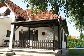 Hungría Byt Balatonmáriafürdő, Exterior