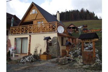 Slovačka Chata Leštiny, Eksterijer