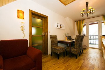 Slovačka Chata Lisková, Eksterijer