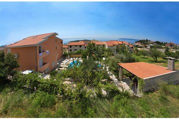 Croazia Byt Makarska, Esterno