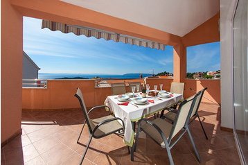 Croazia Byt Makarska, Esterno