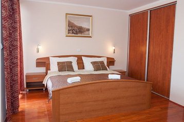 Croatia Byt Makarska, Exterior