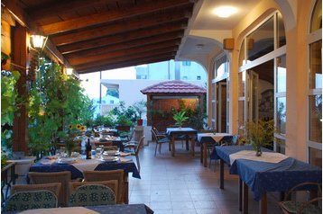 Juodkalnija Penzión Ulcinj, Eksterjeras