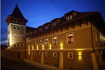 Отель Комарно / Komárno 2