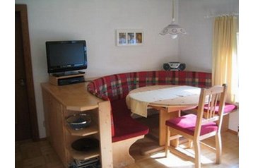 Apartma Birgitz 6