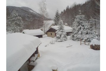 Slovensko Bungalov Moštenica, Exteriér