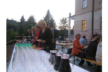 Чехия Hotel Křtiny, Экстерьер