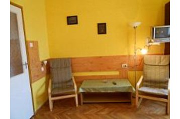 Vengrija Byt Sárvár, Eksterjeras