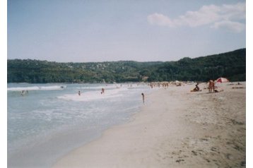 Bulgaaria Privát Varna, Eksterjöör