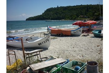 Bulgaaria Privát Varna, Eksterjöör