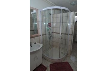 Slovacchia Byt Moča, Esterno