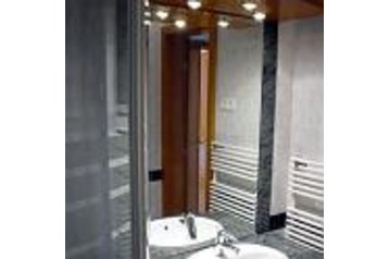 Ungheria Byt Bük, Esterno