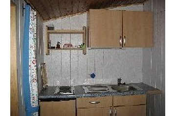 Autriche Chata Adnet, Extérieur